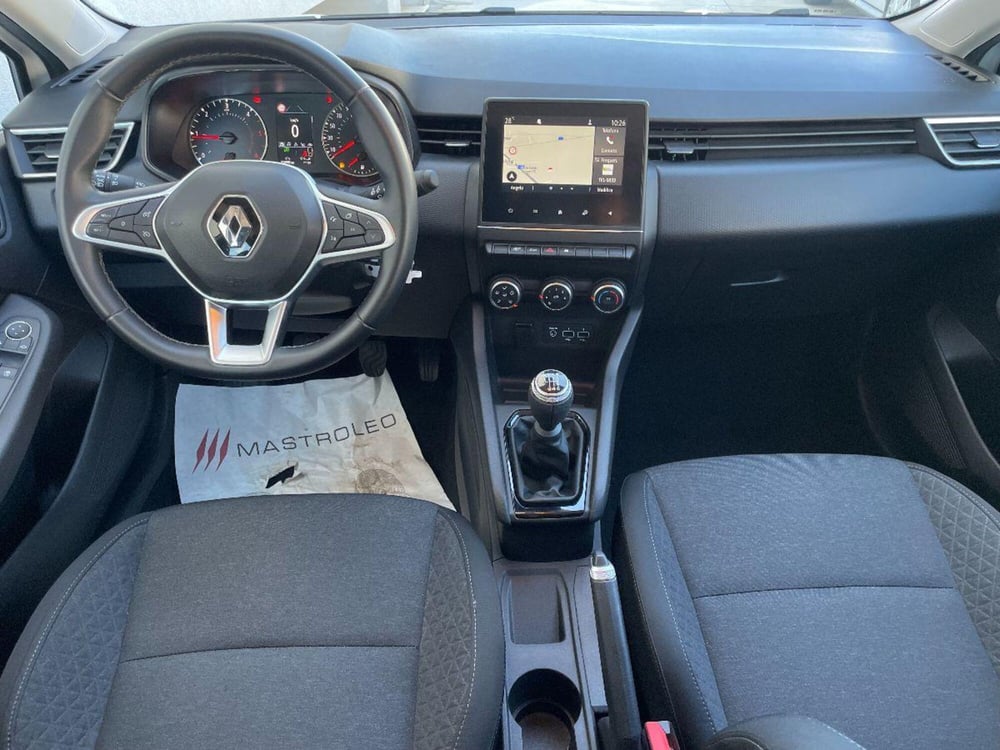 Renault Clio usata a Lecce (20)