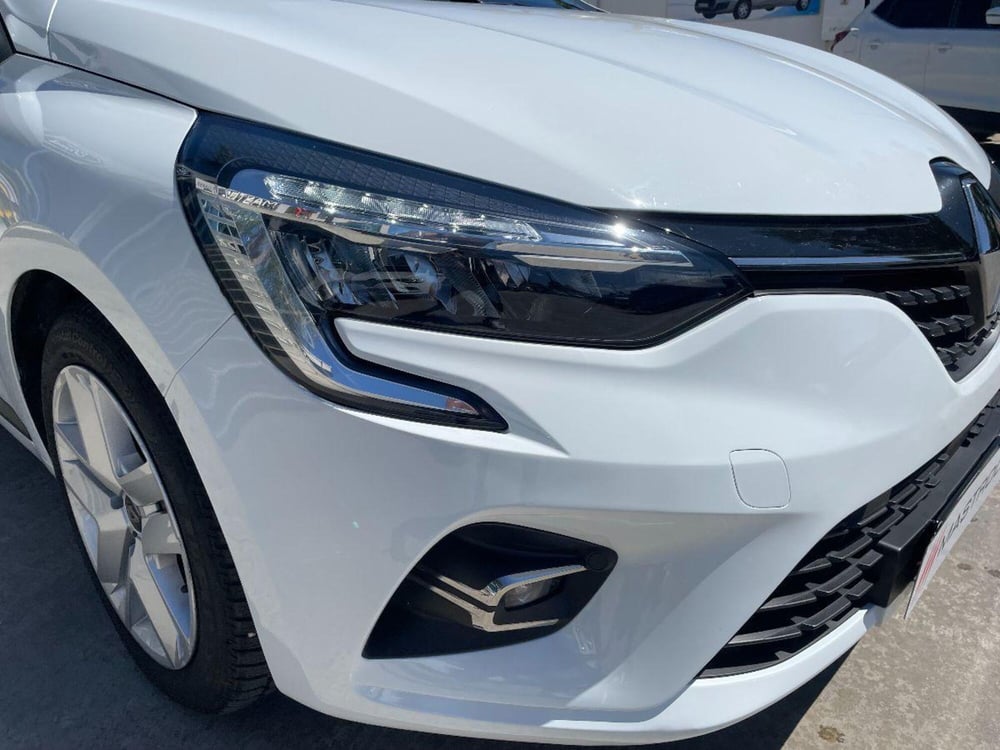 Renault Clio usata a Lecce (9)
