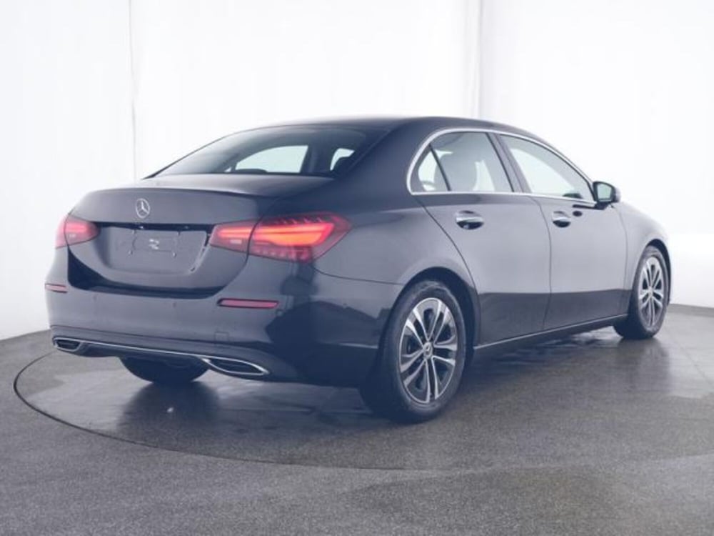 Mercedes-Benz Classe A Sedan usata a Milano (3)