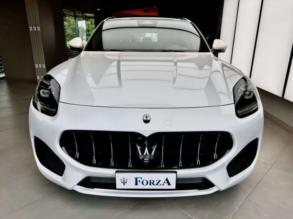 Maserati Grecale usata a Torino (2)