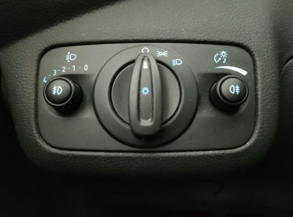 Ford Kuga usata a Modena (11)