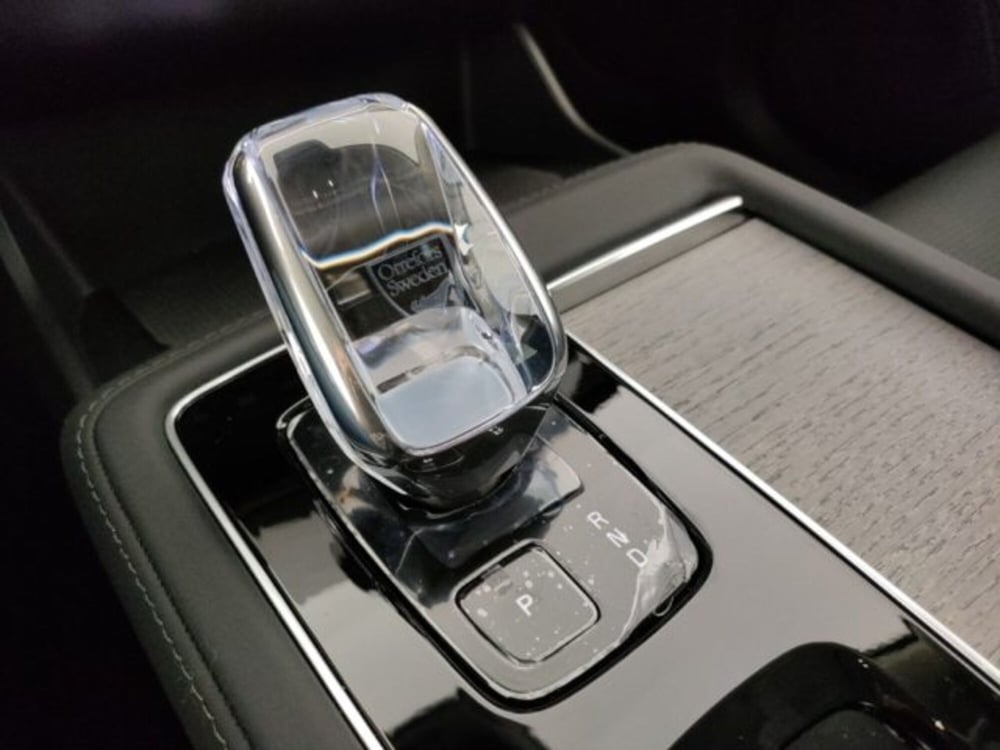 Volvo XC90 nuova a Modena (13)