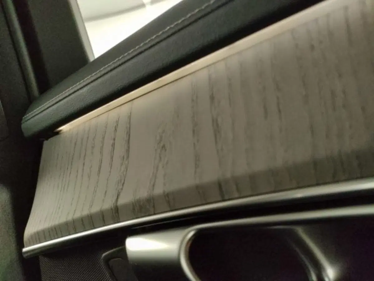 Volvo XC90 nuova a Modena (15)