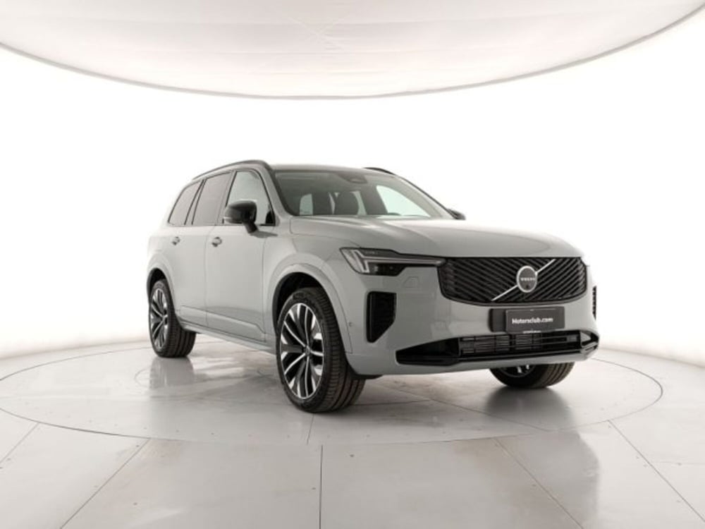 Volvo XC90 nuova a Modena (6)