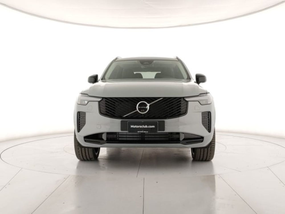 Volvo XC90 nuova a Modena (7)