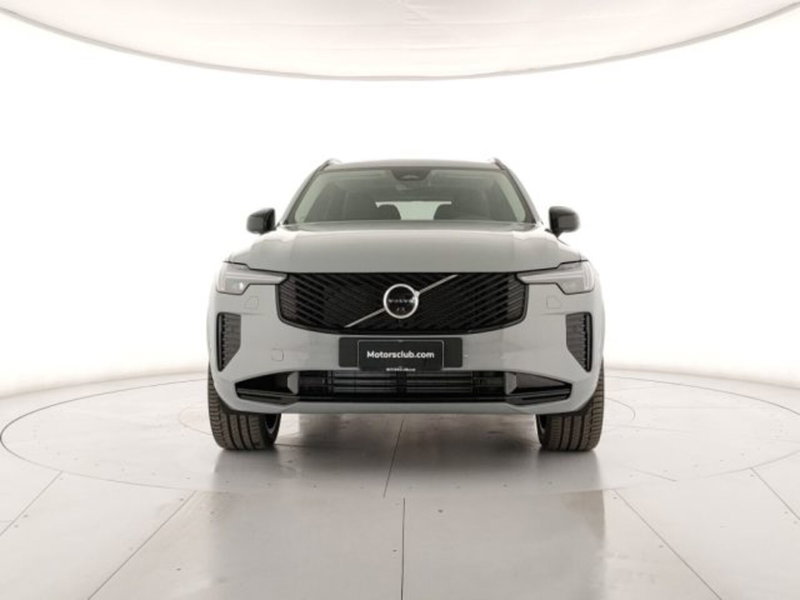 Volvo XC90 nuova a Modena (7)