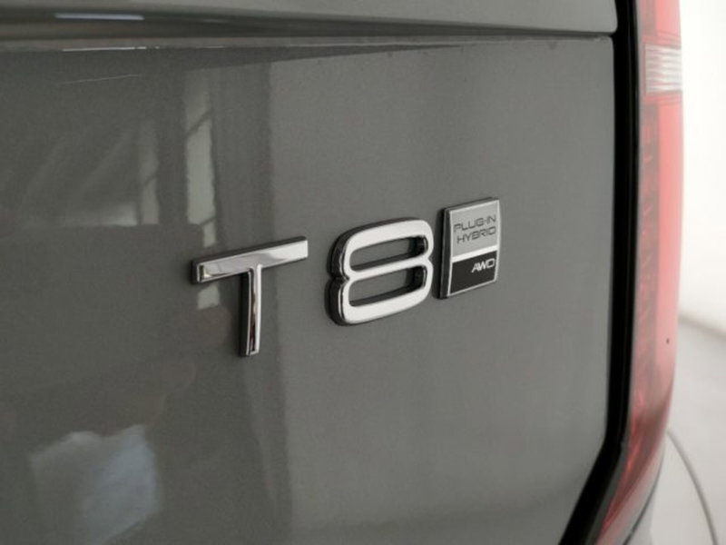 Volvo XC90 nuova a Modena (8)