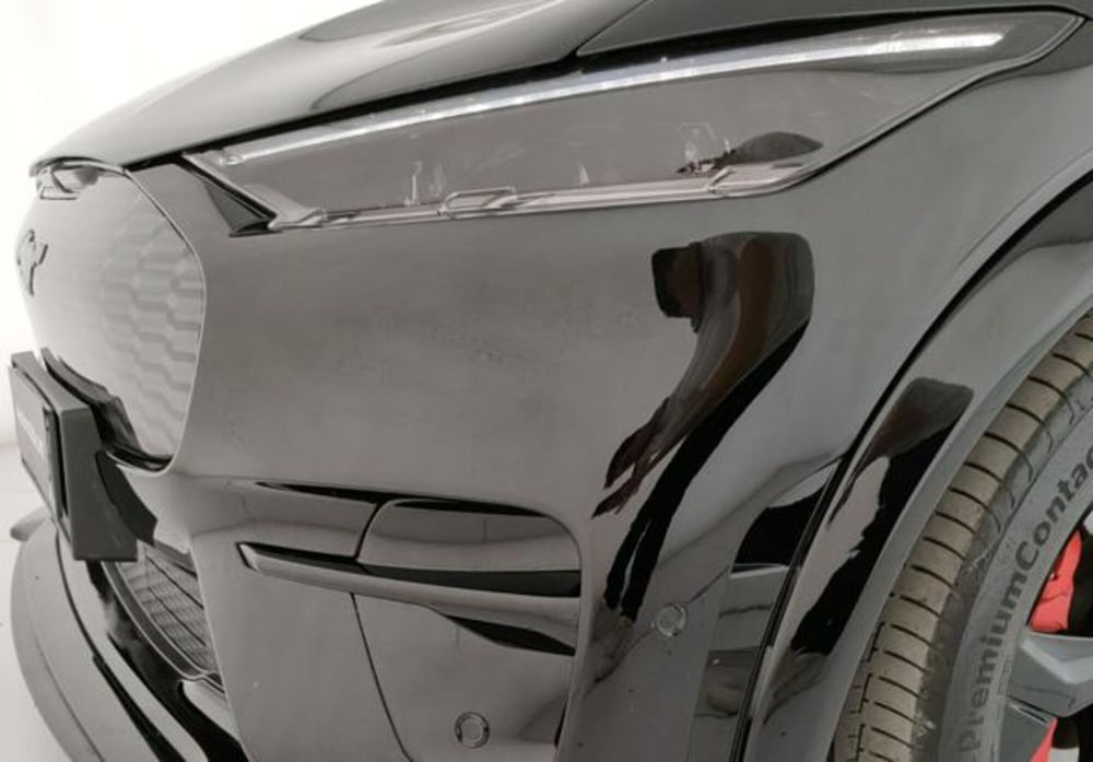 Ford Mustang Mach-E usata a Modena (9)