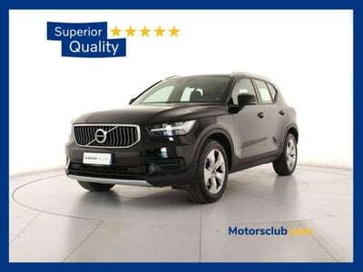 Volvo XC40 B4 AWD Geartronic Momentum del 2022 usata a Modena