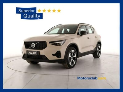 Volvo XC40 B3 automatico Ultimate Dark nuova a Modena