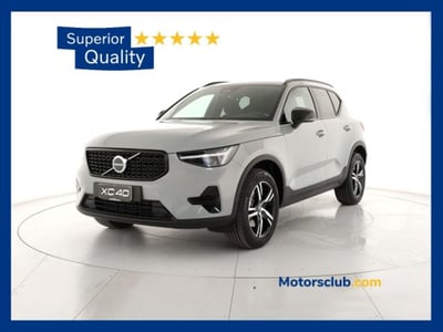 Volvo XC40 B3 automatico Plus Dark nuova a Modena