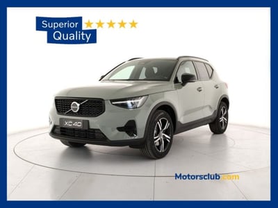 Volvo XC40 B3 automatico Plus Dark N1 nuova a Modena