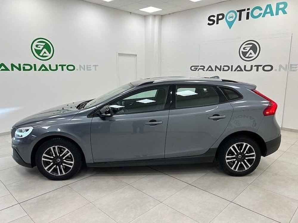 Volvo V40 Cross Country usata a Alessandria (2)