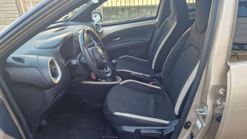 Toyota Aygo X usata a Milano (10)