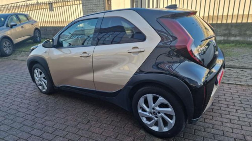 Toyota Aygo X usata a Milano (2)