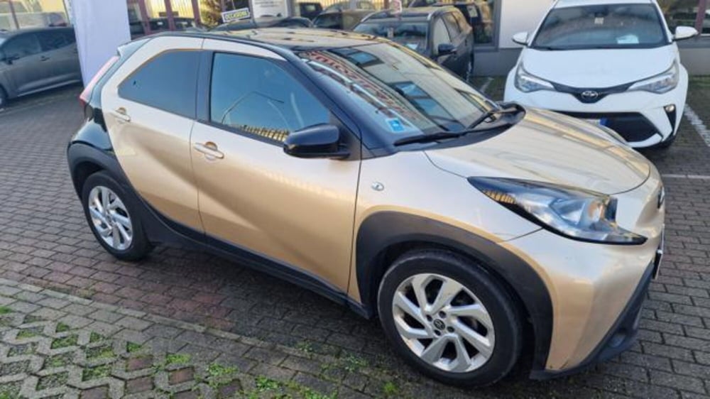 Toyota Aygo X usata a Milano (6)