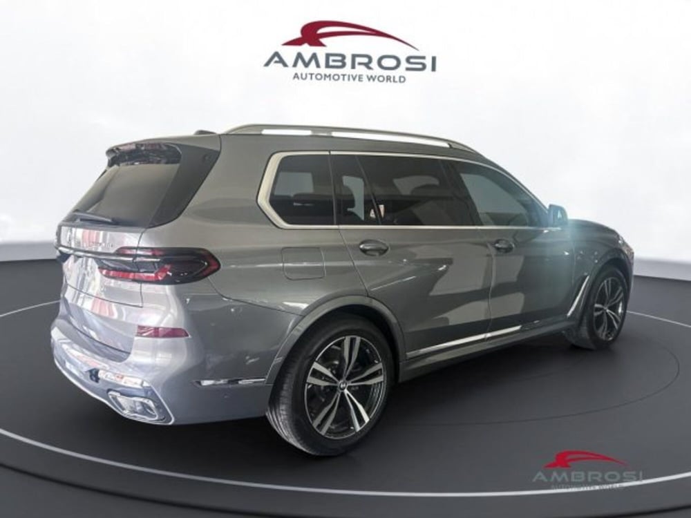 BMW X7 nuova a Perugia (5)