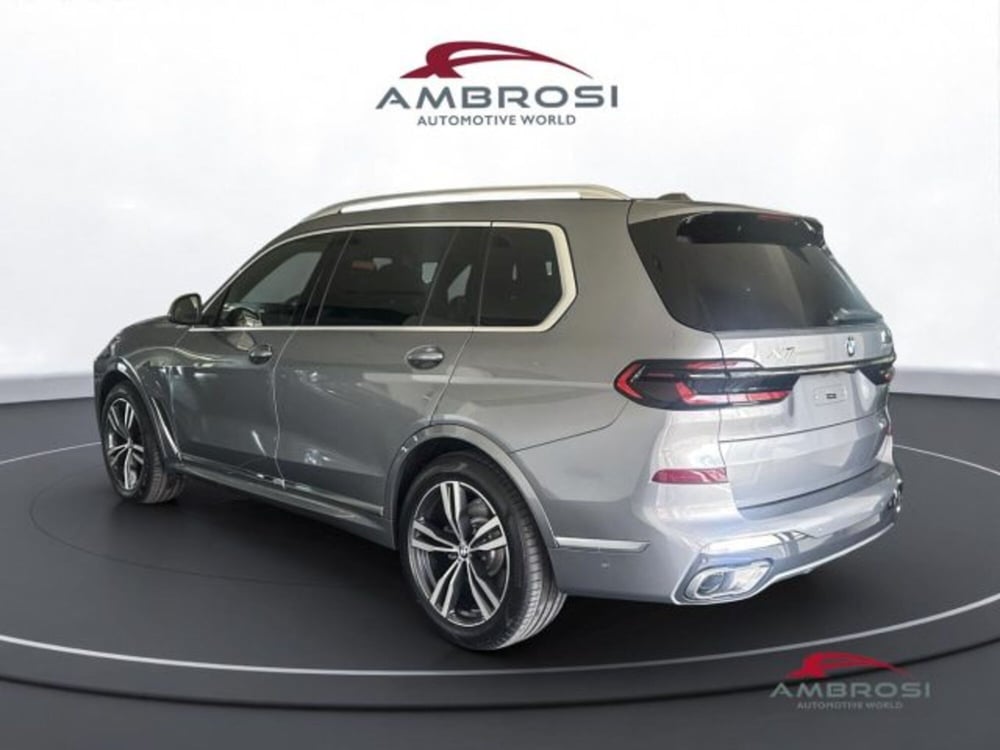 BMW X7 nuova a Perugia (6)