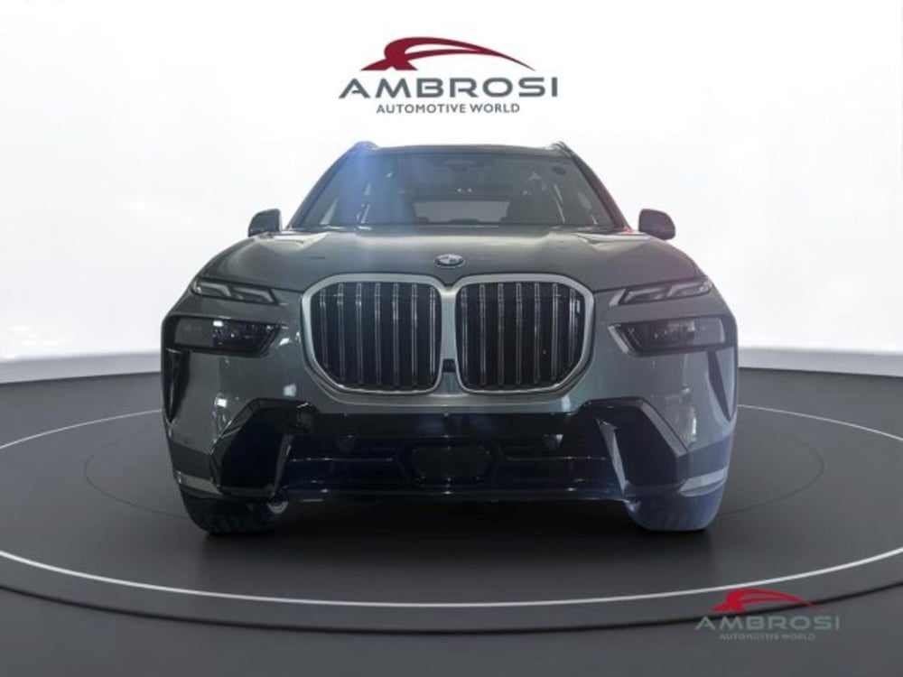BMW X7 nuova a Perugia (7)