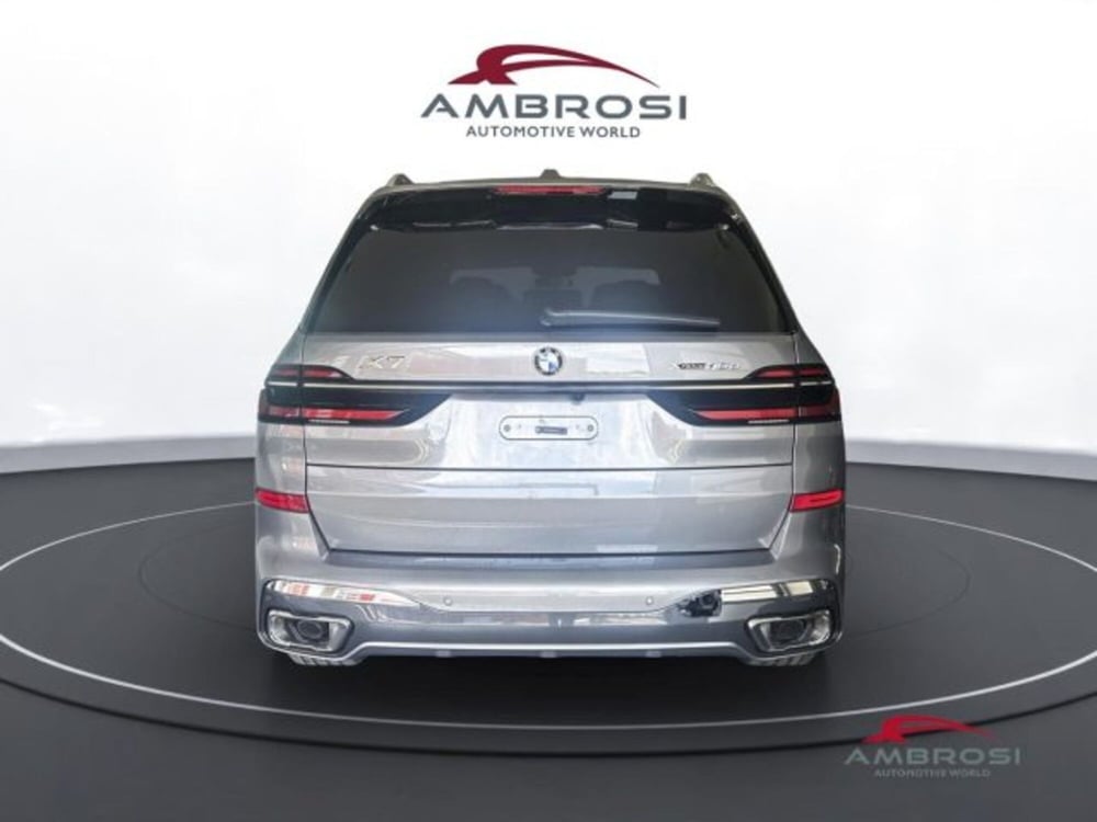 BMW X7 nuova a Perugia (8)