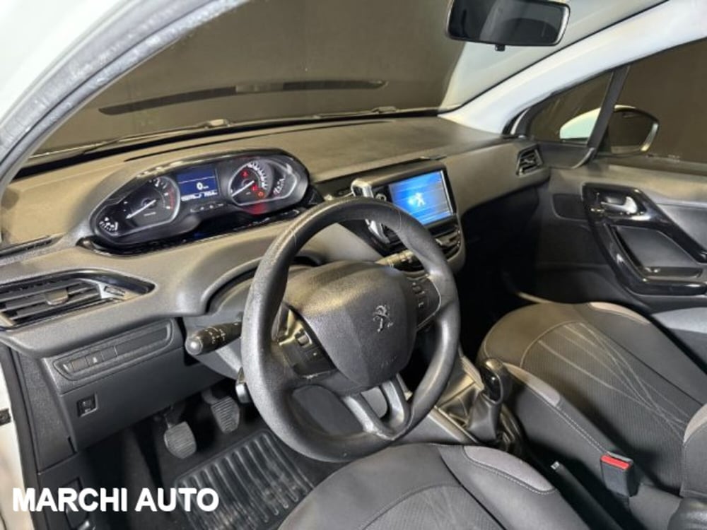 Peugeot 208 usata a Perugia (10)