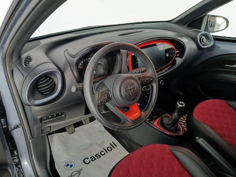 Toyota Aygo X usata a Teramo (7)