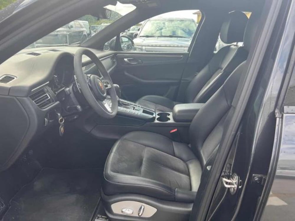 Porsche Macan usata a Lucca (6)