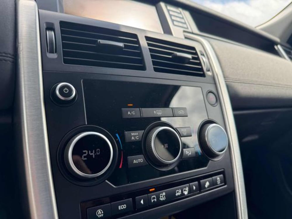Land Rover Discovery Sport usata a Lucca (12)