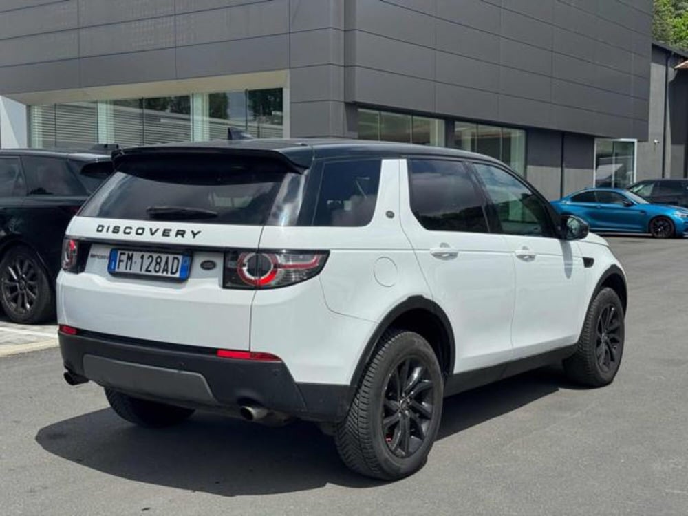 Land Rover Discovery Sport usata a Lucca (4)