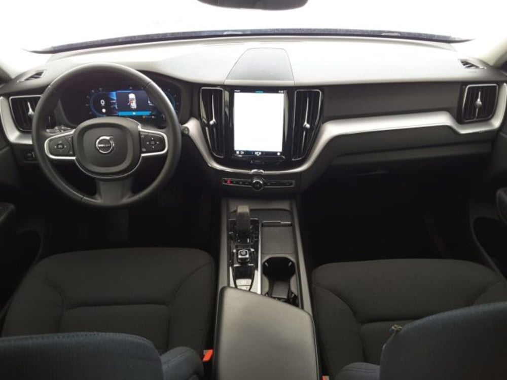 Volvo XC60 usata a Firenze (9)