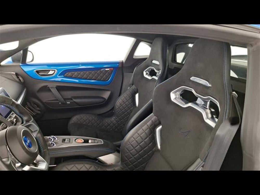 Alpine A110 usata a Milano (13)