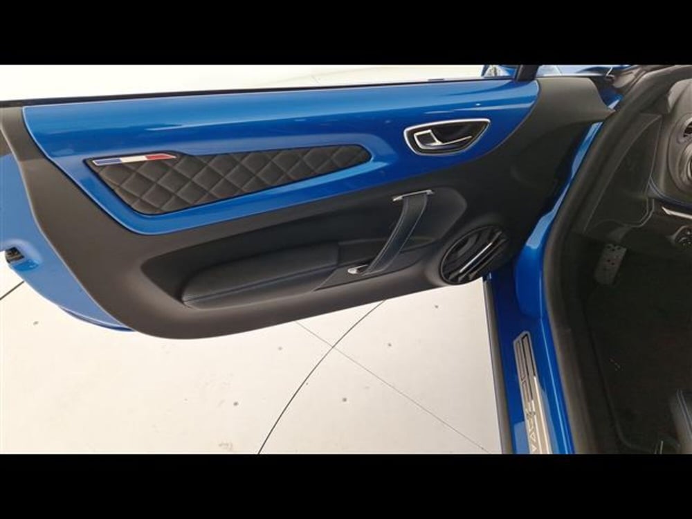 Alpine A110 usata a Milano (9)