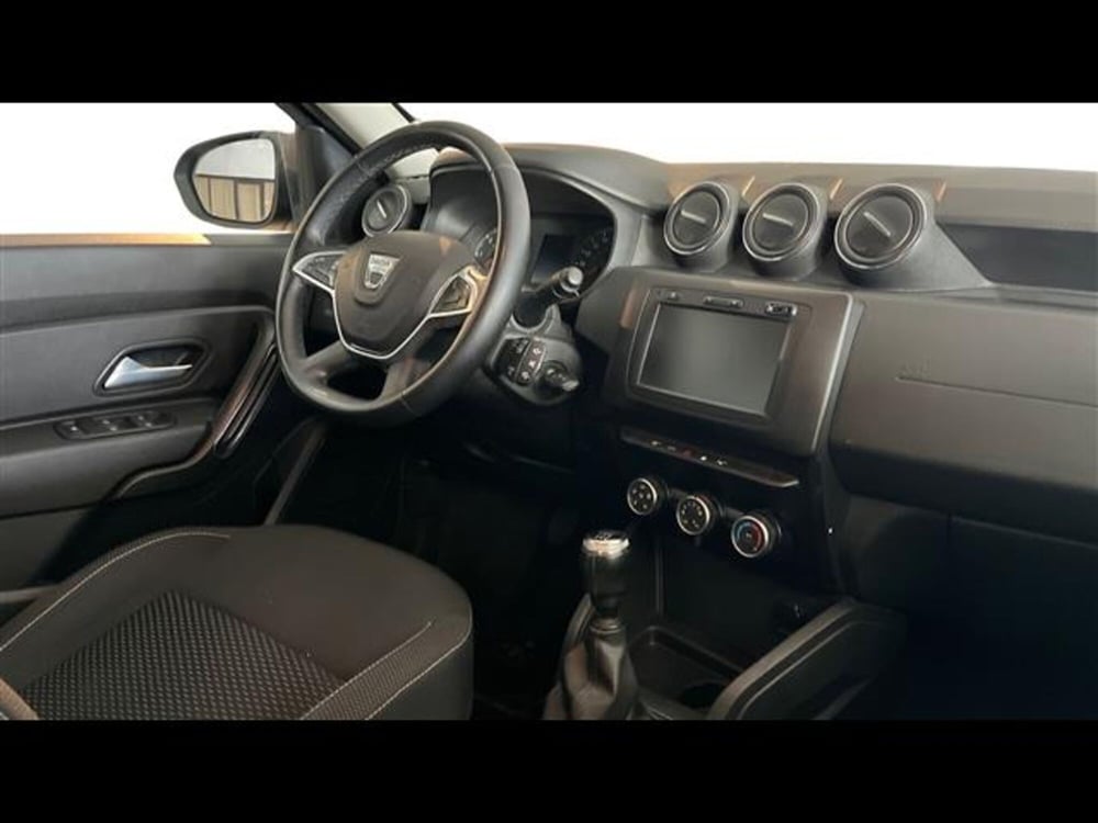 Dacia Duster usata a Firenze (11)