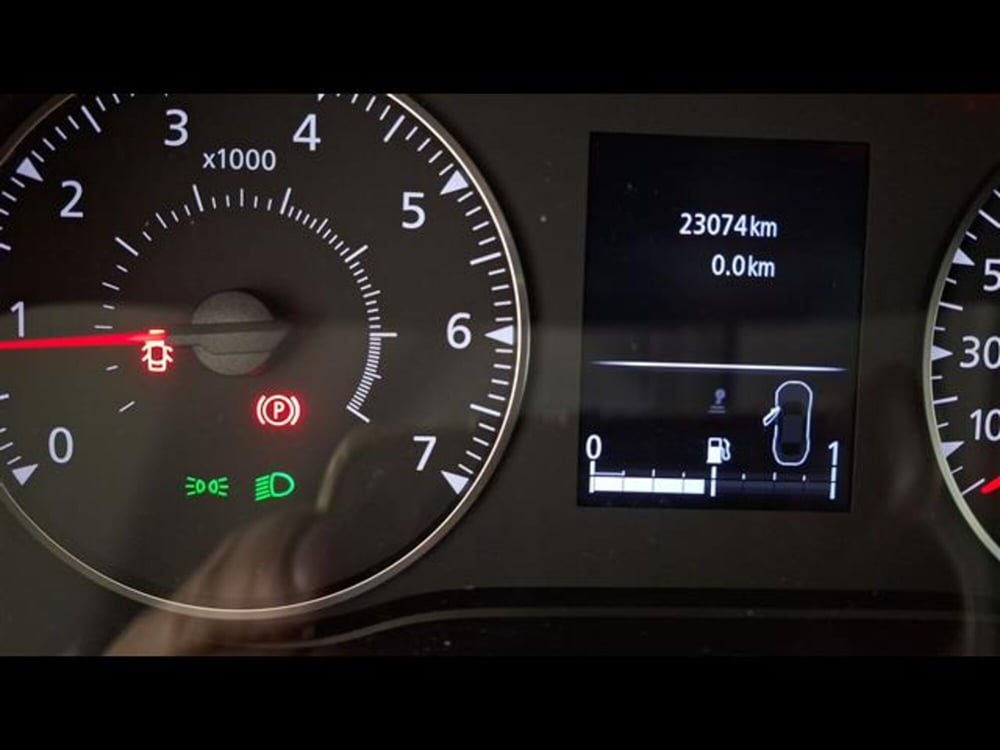 Dacia Duster usata a Milano (9)