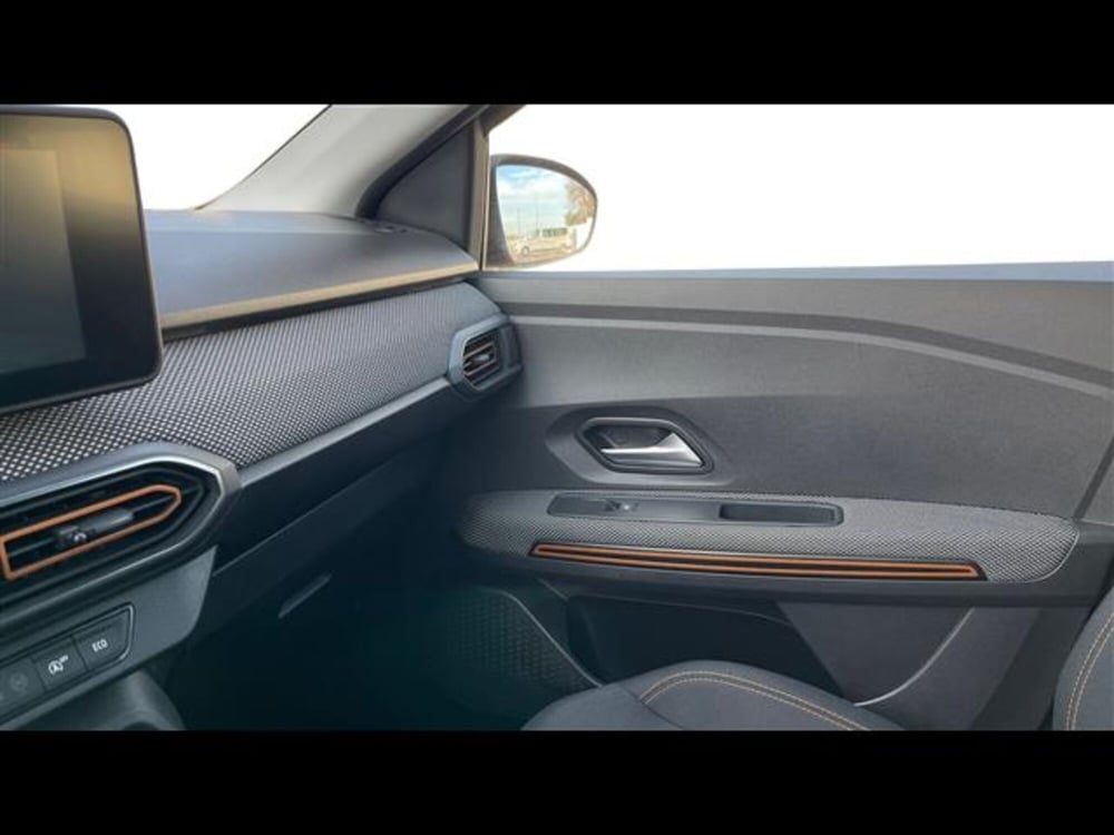 Dacia Sandero usata a Lecce (12)