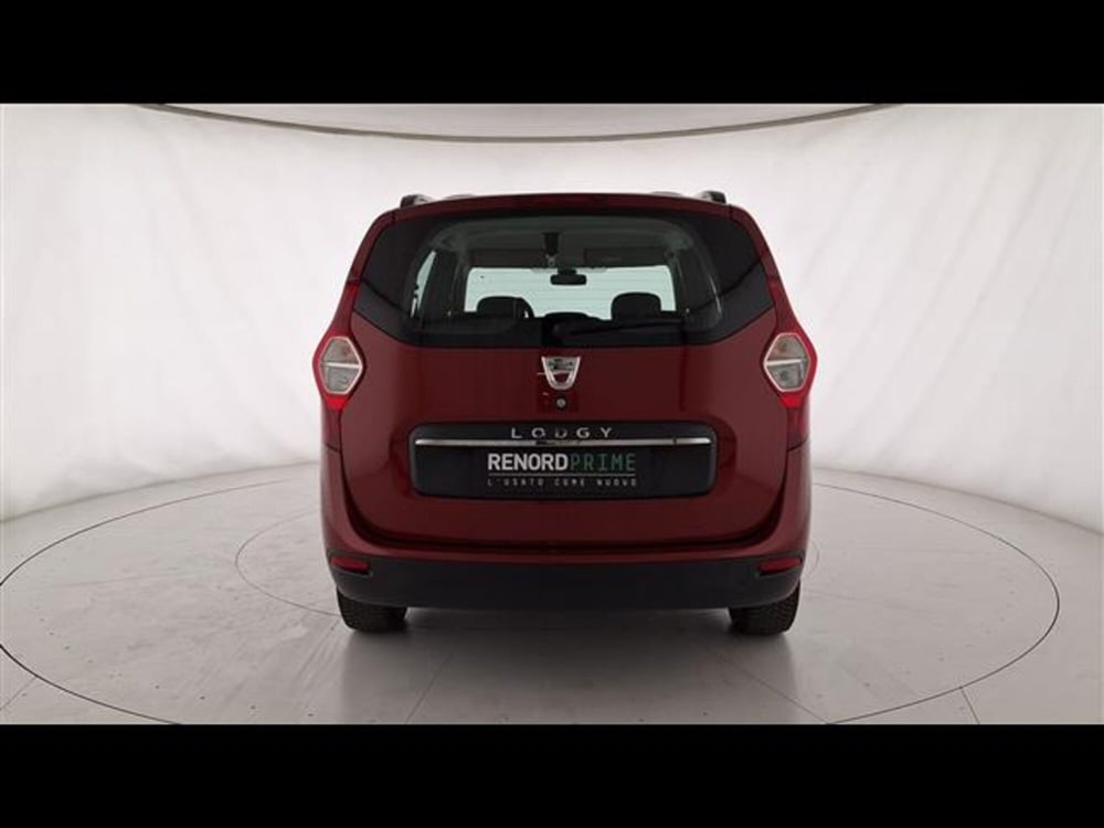 Dacia Lodgy usata a Milano (7)