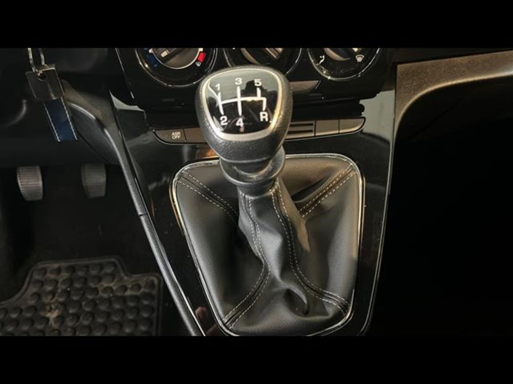 Lancia Ypsilon usata a Firenze (6)