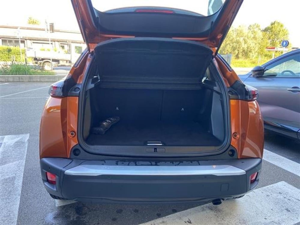 Peugeot 2008 usata a Milano (10)