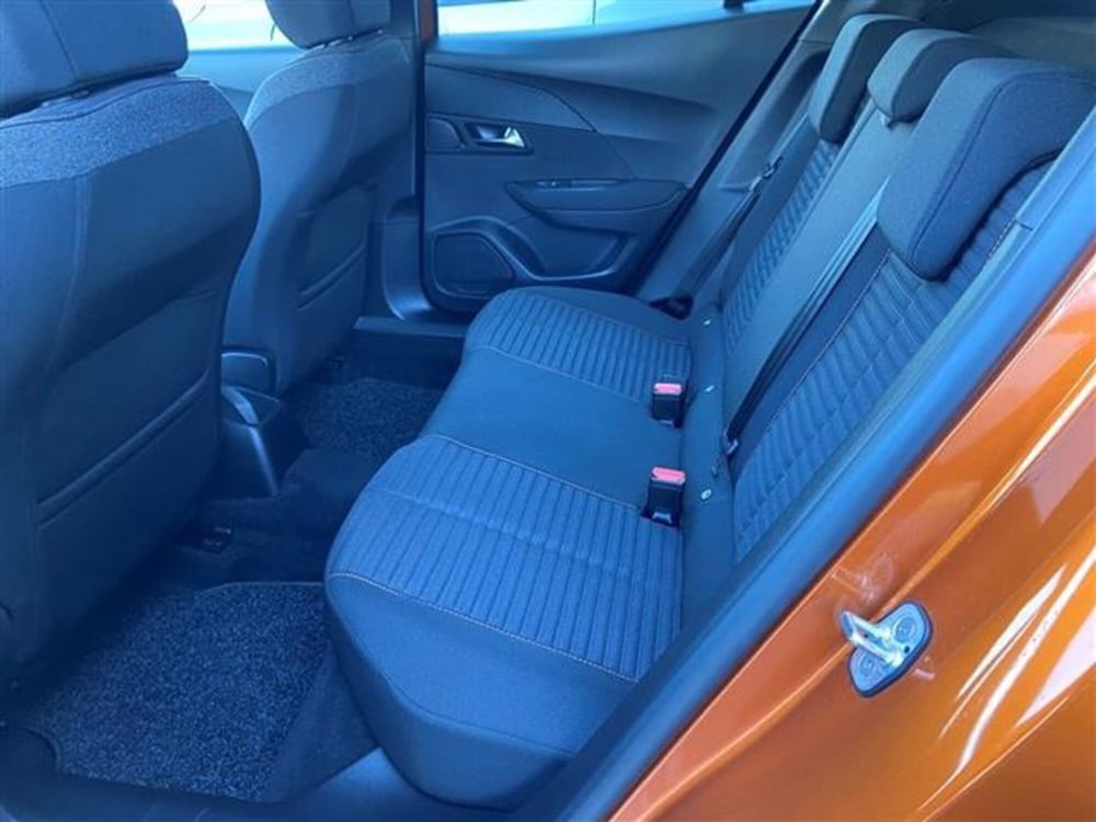Peugeot 2008 usata a Milano (8)