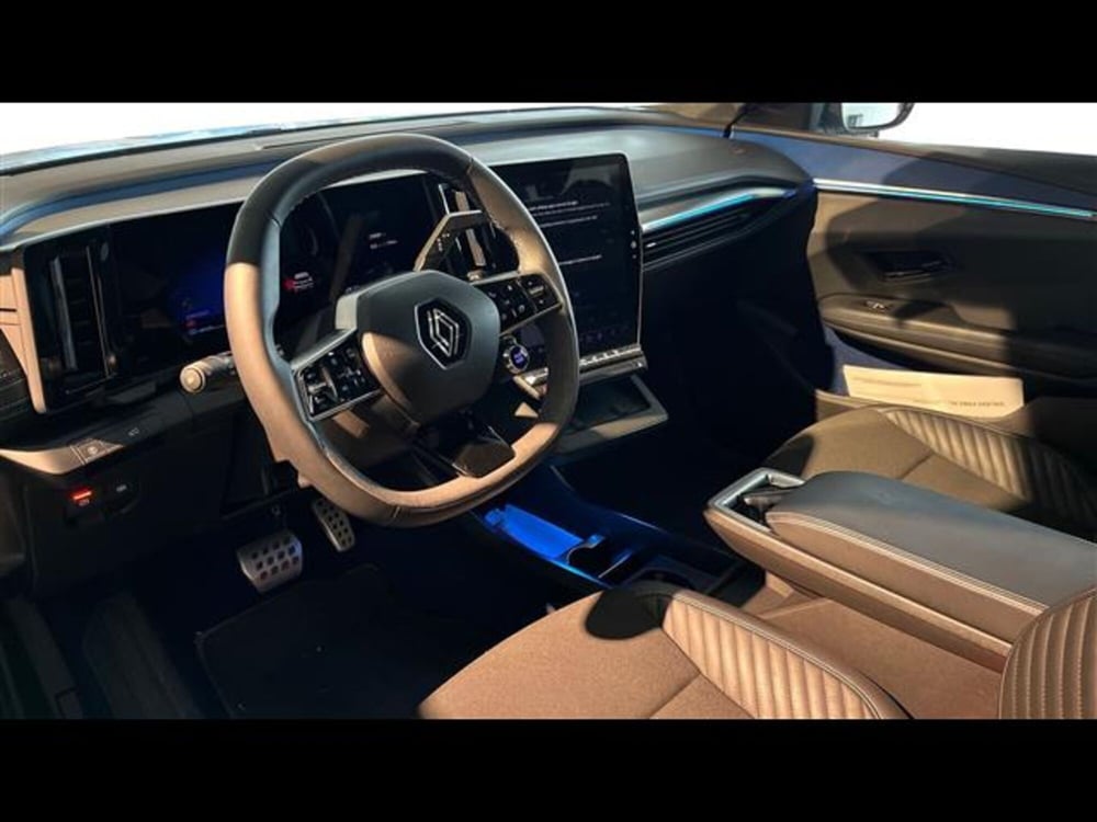 Renault Scenic E-Tech Electric nuova a Firenze (10)