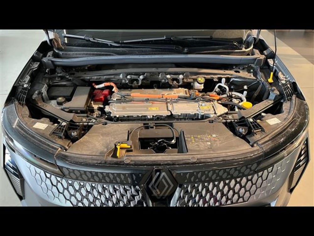 Renault Scenic E-Tech Electric nuova a Firenze (14)