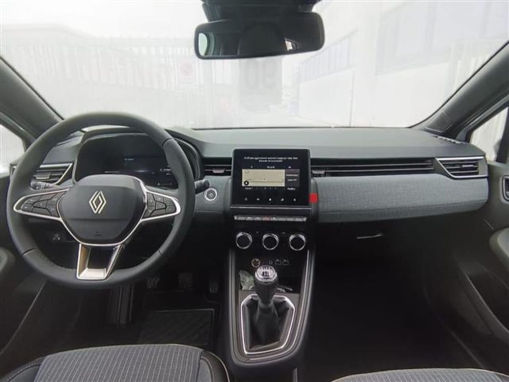Renault Clio nuova a Livorno (10)