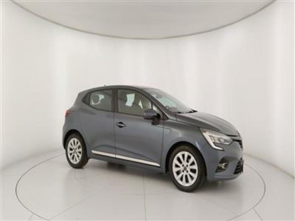 Renault Clio usata a Bari (10)