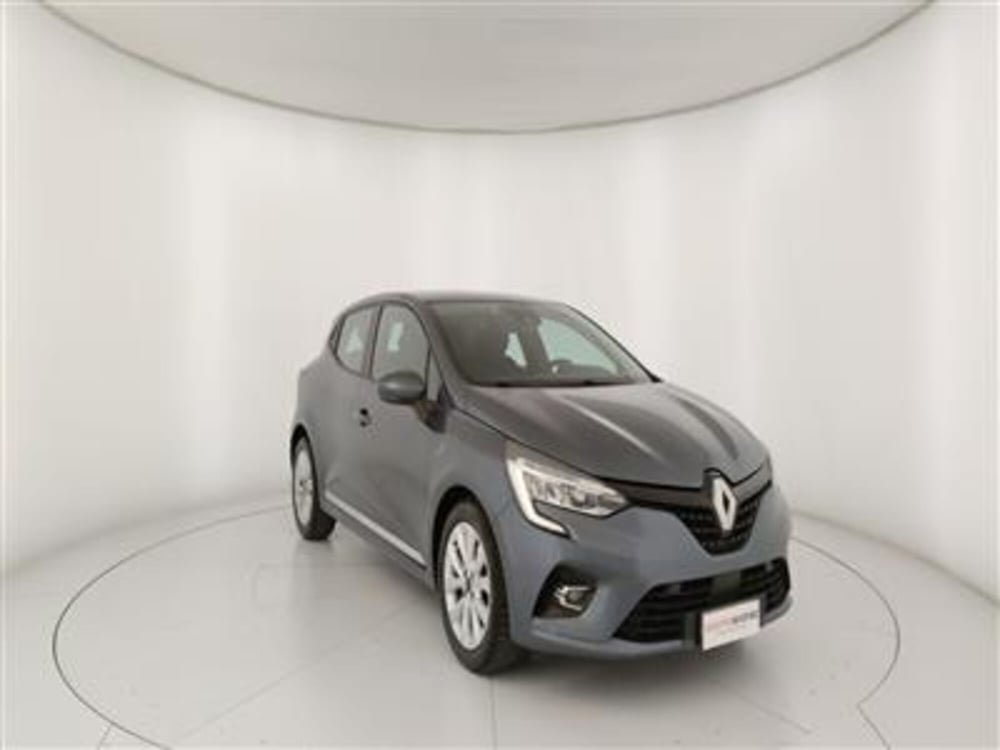 Renault Clio usata a Bari (11)