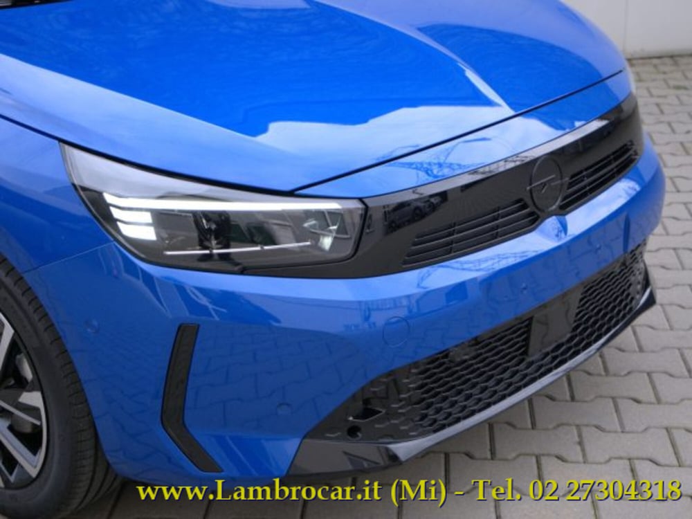 Opel Corsa nuova a Milano (11)