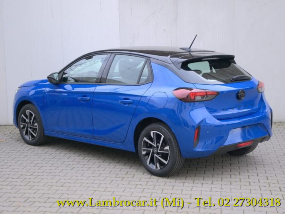 Opel Corsa nuova a Milano (15)