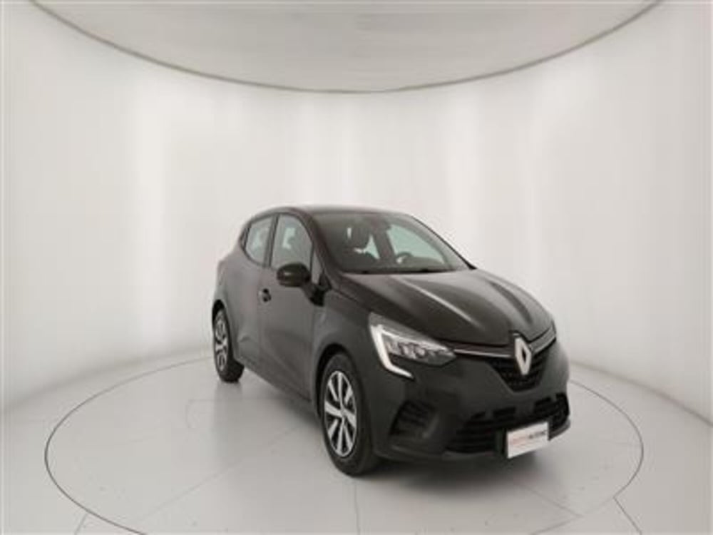 Renault Clio usata a Bari (11)