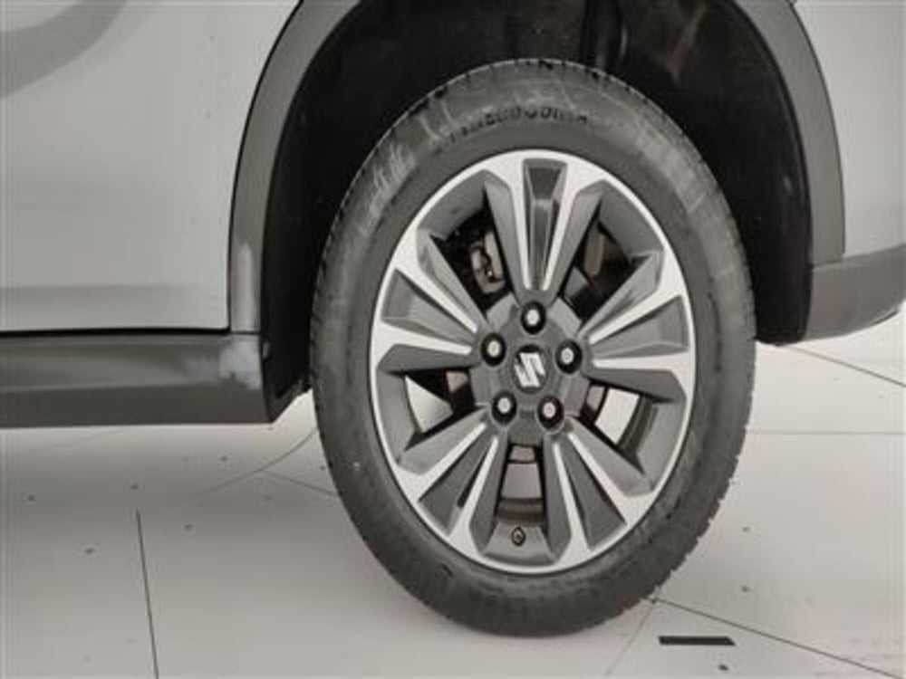 Suzuki Vitara usata a Bari (12)