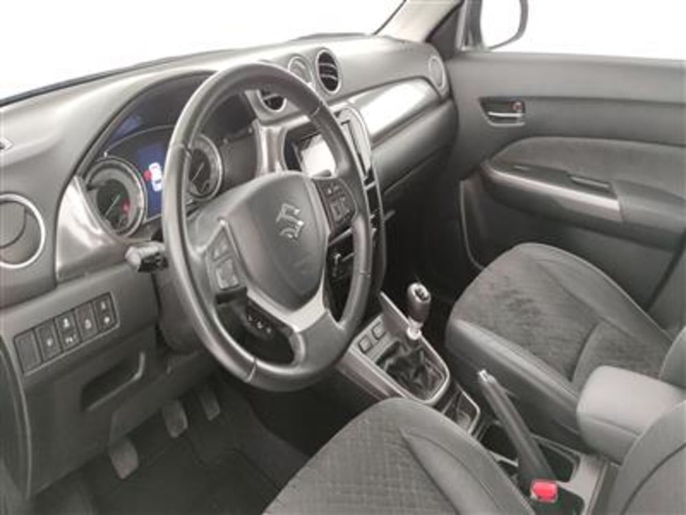 Suzuki Vitara usata a Bari (14)