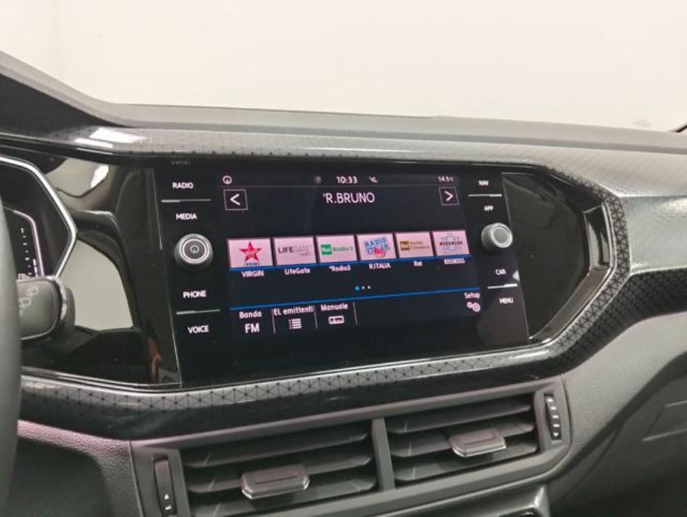 Volkswagen T-Cross usata a Como (11)